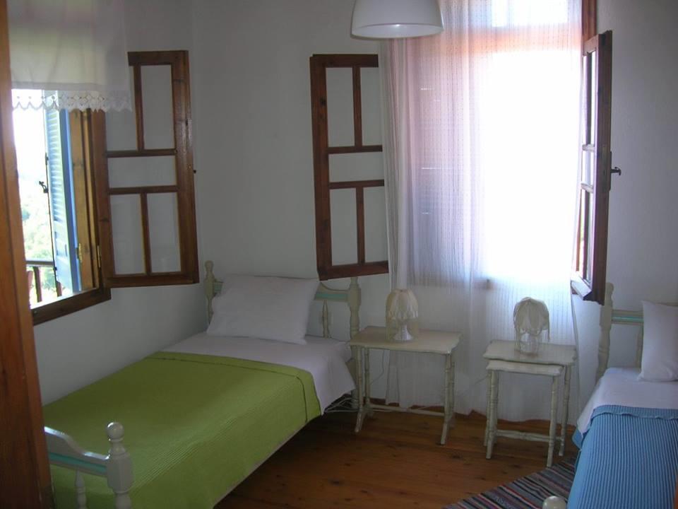Athina'S House Affittacamere Skala Sotiros Esterno foto